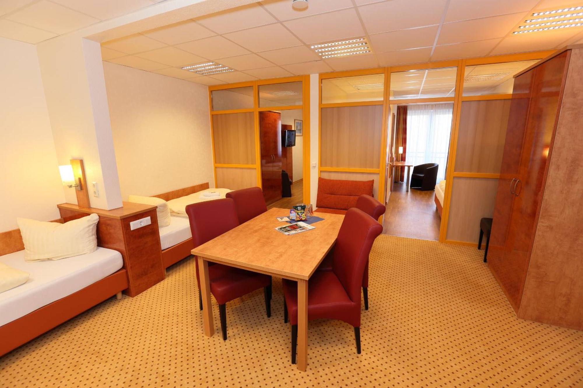Hotel Am Holzhafen 슈타데 외부 사진